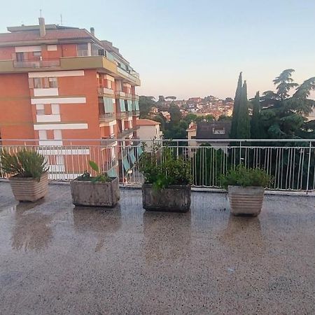 L'Attico Di Angie Apartman Monterotondo  Kültér fotó